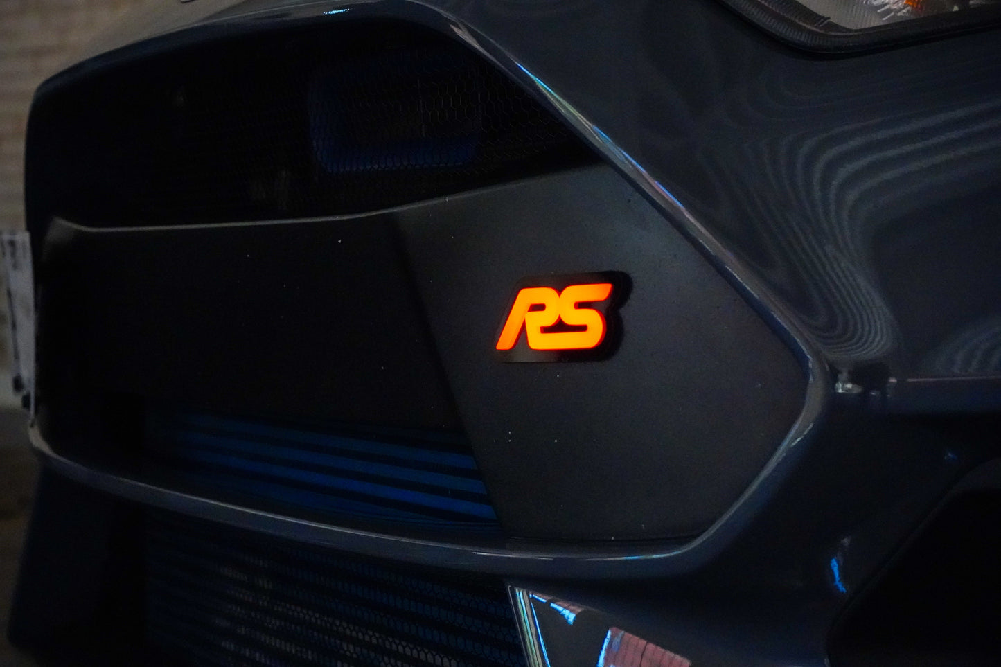 Lit Logos RS Grill Badge | 2015-2018 Focus RS